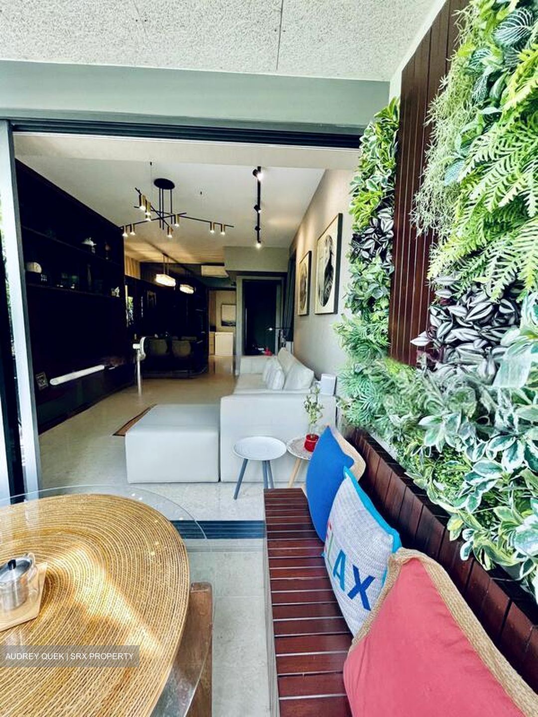 Seaside Residences (D15), Apartment #555941491